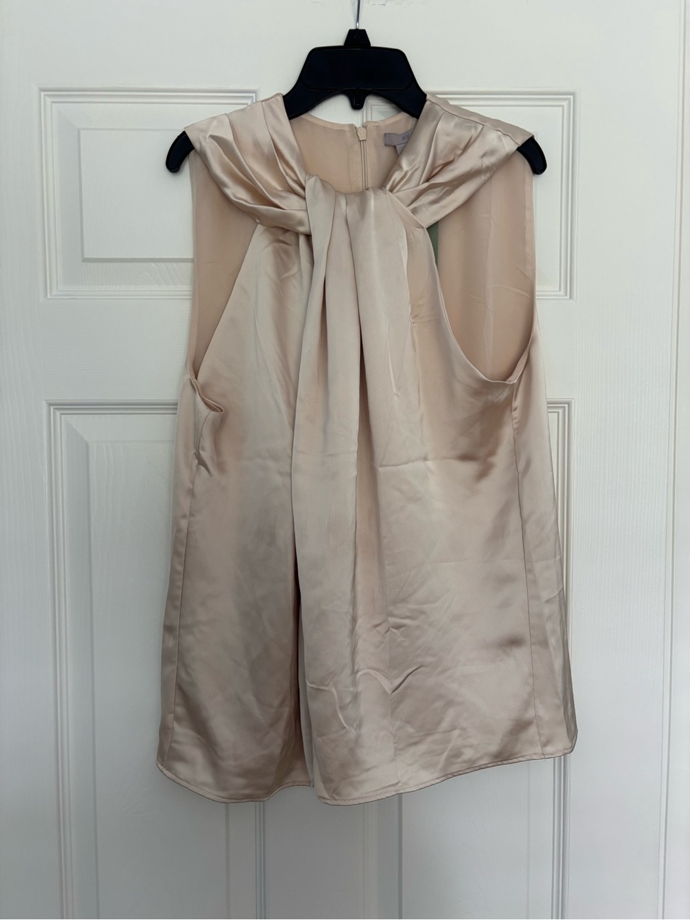 H&M Satin Sleeveless Blouse in Light Beige